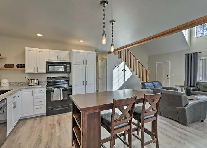 Family In W/ Surrounding Mtn Views! * Flagstaff